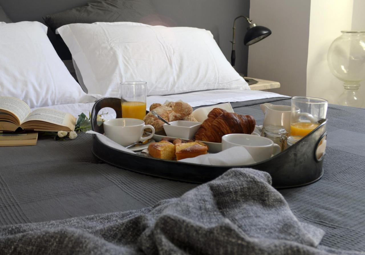 900 Bed and Breakfast Livorno Eksteriør billede